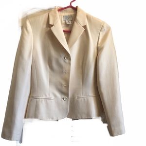 Loft Cream Silk Pantsuit Sz 2P Like New!